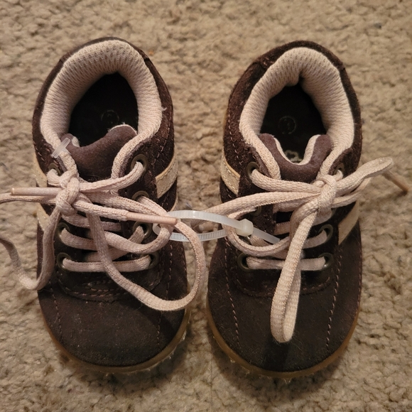 Teeny Toes Brown Lave Up Shoes Stripe Size 3 Lightly Worn - Picture 2 of 5